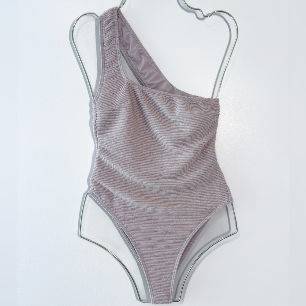 Rumer Cassidy Maillot Nude Ribbed One Shoulder One Piece Swimsuit Size S NWT